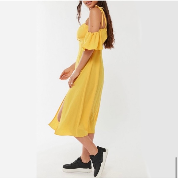 Urban Outfitters Boardwalk Cold Shoulder Midi Dress - Picture 7 of 13